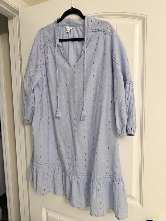 crown & ivy Dresses & Skirts - crown & ivy Light Blue Cotton Top with Pink and Yellow Dots